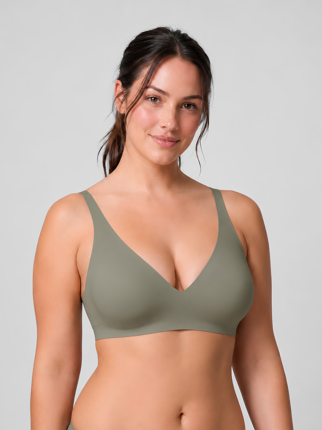 Sleek Line Second-Skin Wireless Bra - green #color_green
