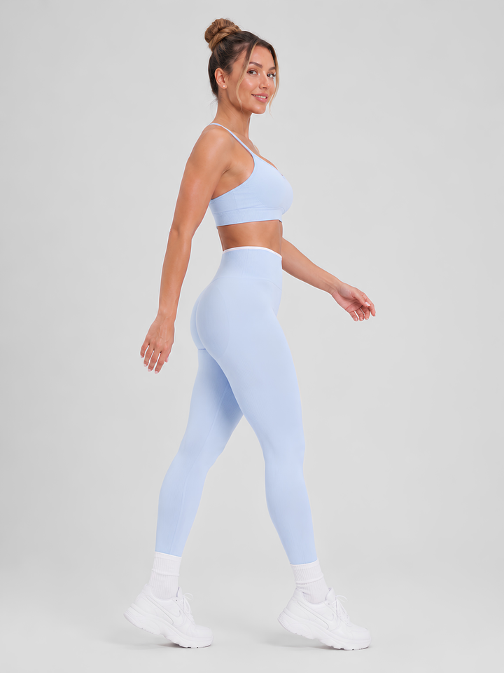 Sleek Line Mid-Waist Scrunch Leggings - movement walking