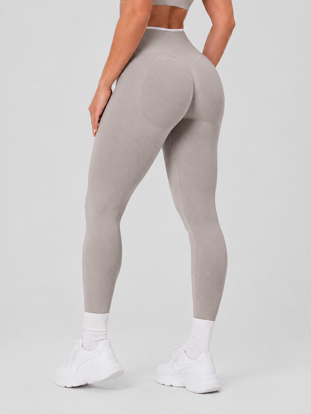 Sleek Line Mid-Waist Scrunch Leggings - Stone Gray #color_stonegray